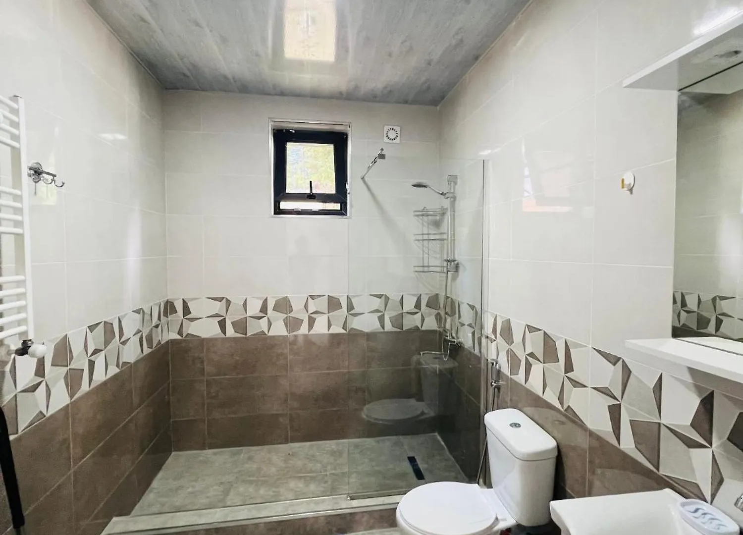 Villa Makhinjauri Batumi 0*,  Georgia